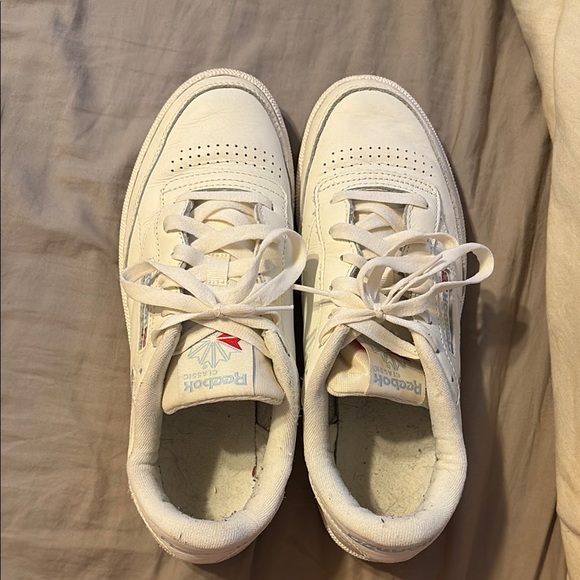 Reebok White Sneakers - Picture 10 of 10